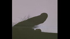 早晨勃起后在影子下自慰射精 Thumb